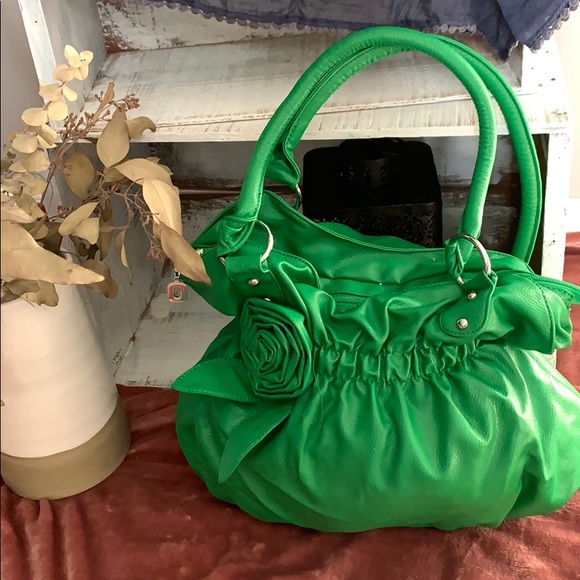 Women’s Emerald Purse - Picture 1 of 2